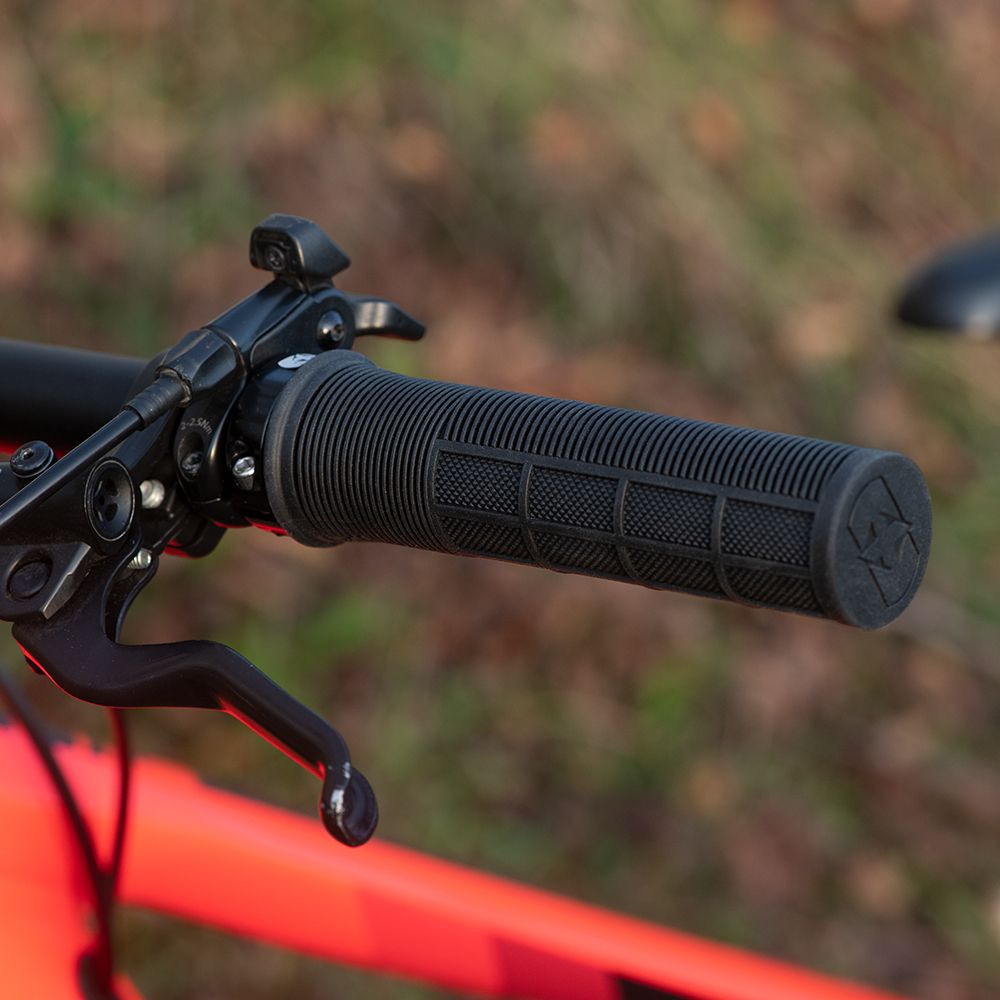 Oxford Loam Pedal & Driver Grip Bundle Black